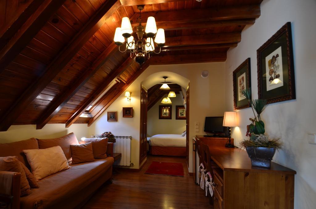 Hotel Snoe Colomers Salardú Extérieur photo
