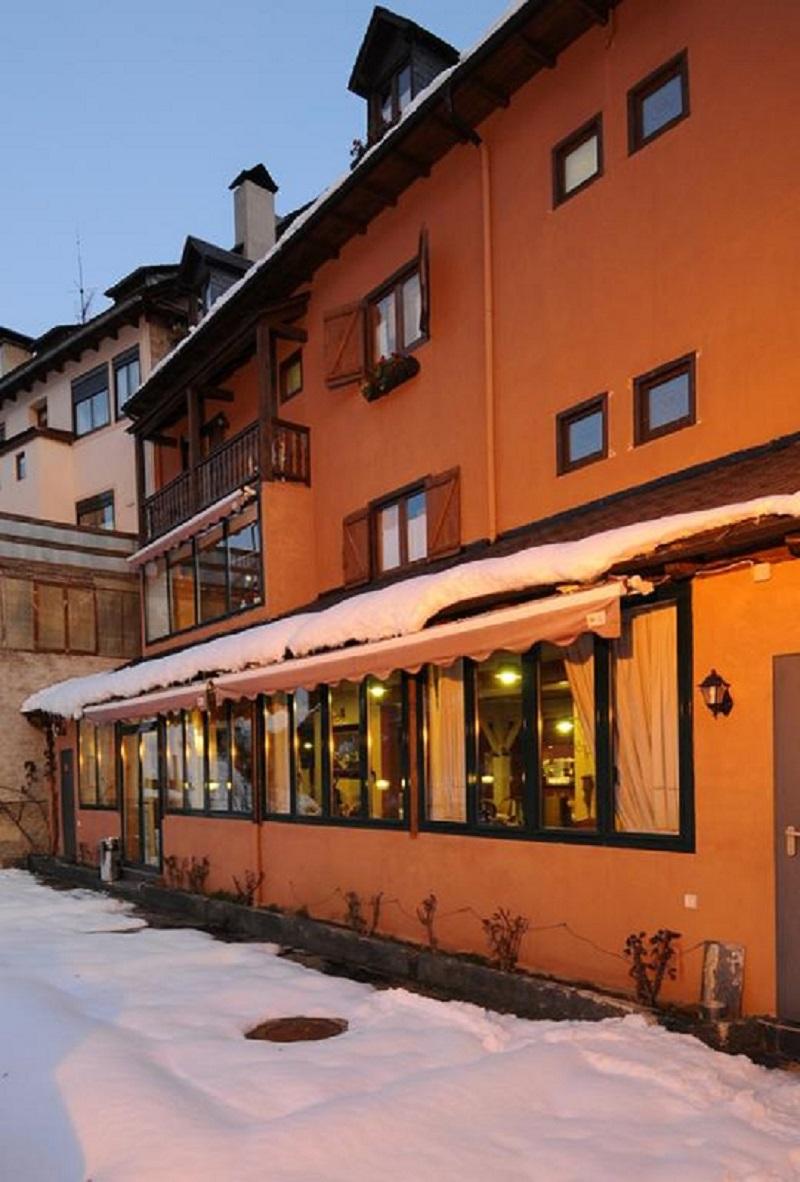 Hotel Snoe Colomers Salardú Extérieur photo